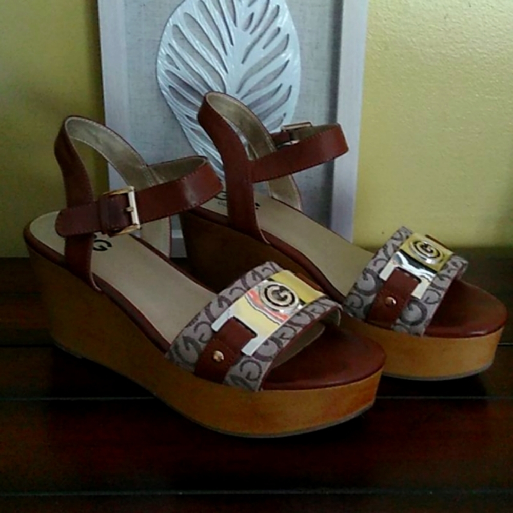 Guess 8.5 brown,gray,beige
